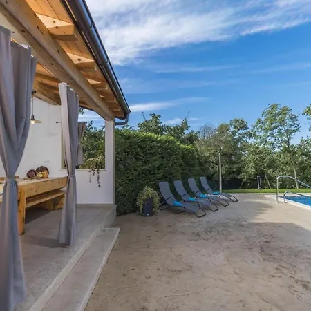 Terezija By Interhome Tinjan